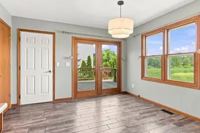 9334  Millstone Dr, Racine, WI 53406 - Photo 14