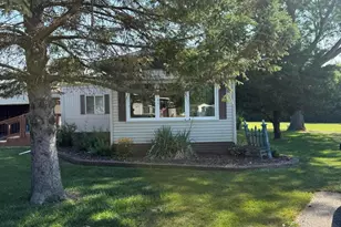 1463 Sunrise Trail, Lyons, WI 53105 - Photo 4