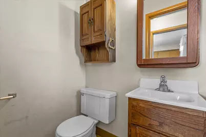 6426 W Wilbur Ave, Milwaukee, WI 53220 - Photo 18