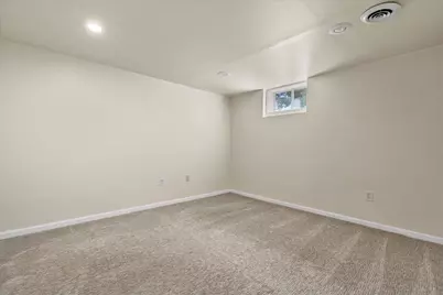 6426 W Wilbur Ave, Milwaukee, WI 53220 - Photo 22