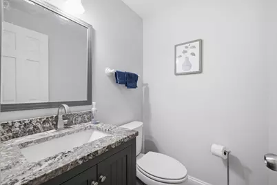 704  Mulberry Dr, West Bend, WI 53090 - Photo 14