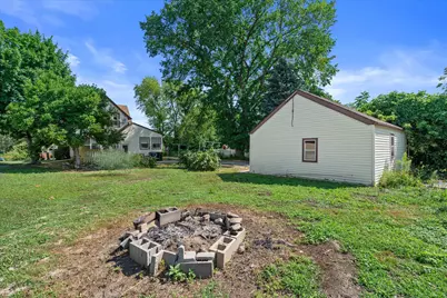 1111 W Oakwood Rd, Oak Creek, WI 53154 - Photo 32