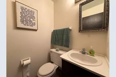 2330 S Brookside Pkwy, New Berlin, WI 53151 - Photo 10