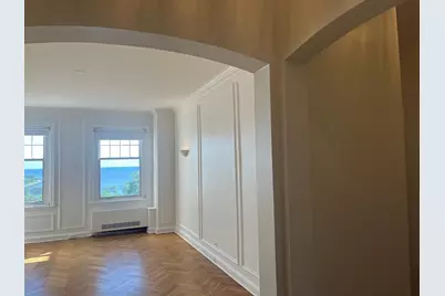 925 E Wells St #625, Milwaukee, WI 53202 - Photo 4