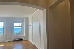 925 E Wells St, Milwaukee, WI 53202 - Photo 4