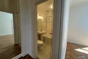925 E Wells St, Milwaukee, WI 53202 - Photo 16