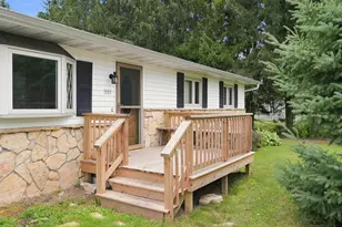 1101 Mallard Ln, Kossuth, WI 54220 - Photo 2