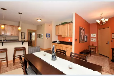 N74W13737  Appleton Ave #316, Menomonee Falls, WI 53051 - Photo 10