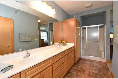 N74W13737  Appleton Ave #316, Menomonee Falls, WI 53051 - Photo 24