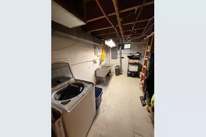 2970 S 99th St, West Allis, WI 53227 - Photo 20