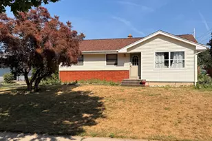 2970 S 99th St, West Allis, WI 53227 - Photo 1