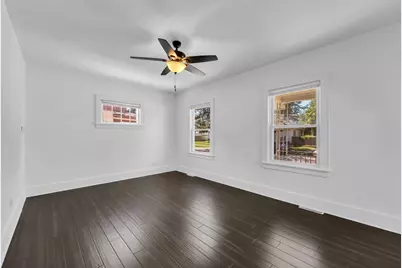 5909  33rd Ave, Kenosha, WI 53144 - Photo 6