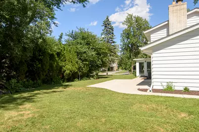 21300  Astolat Dr, Brookfield, WI 53045 - Photo 48
