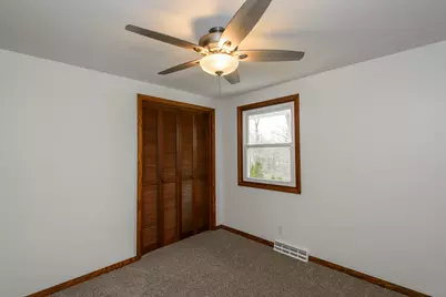 21300  Astolat Dr, Brookfield, WI 53045 - Photo 38