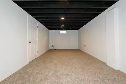 21300  Astolat Dr, Brookfield, WI 53045 - Photo 44