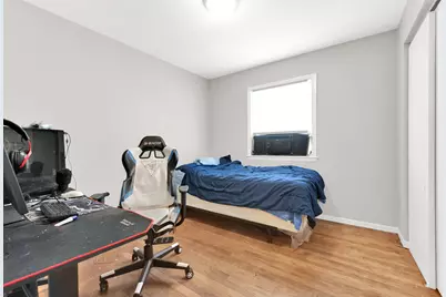 5742 N 99th St #5744, Milwaukee, WI 53225 - Photo 12