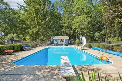 W335N5421  Wedgewood Dr, Merton, WI 53058 - Photo 16