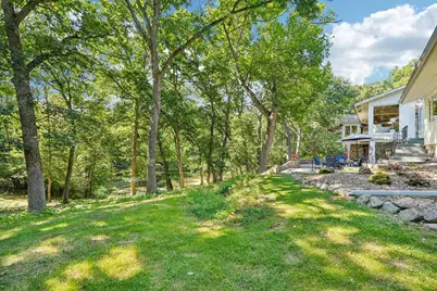 W335N5421  Wedgewood Dr, Merton, WI 53058 - Photo 2