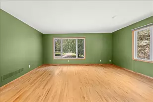 698 Baker Rd, Hudson, WI 54016 - Photo 6