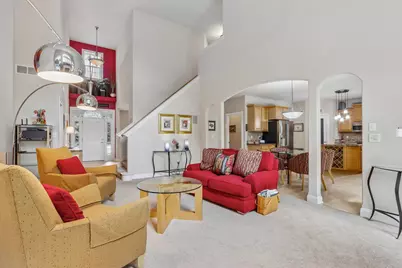 749  Prestwick Ct, Oconomowoc, WI 53066 - Photo 8