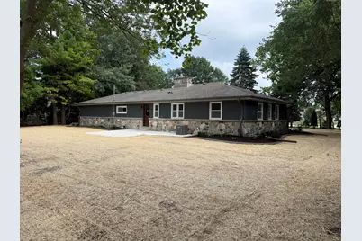 14120 W Howard Ave, New Berlin, WI 53151 - Photo 22