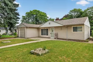 3724 N 61st St, Milwaukee, WI 53216 - Photo 8