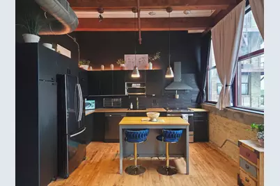 215 W Maple St #307, Milwaukee, WI 53204 - Photo 2