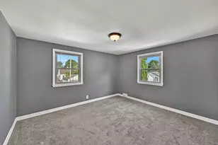 3279 S Adams Ave, Milwaukee, WI 53207 - Photo 28