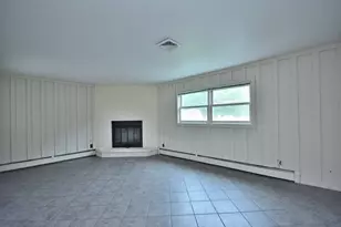 W164N5080 Lone Oak Ln, Menomonee Falls, WI 53051 - Photo 16