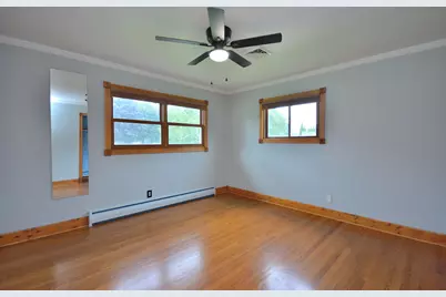 W164N5080  Lone Oak Ln, Menomonee Falls, WI 53051 - Photo 18