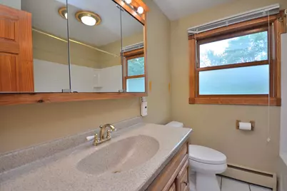 W164N5080  Lone Oak Ln, Menomonee Falls, WI 53051 - Photo 24