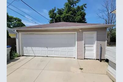217 N 61st St, Milwaukee, WI 53213 - Photo 26
