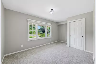 15200  Briaridge Ct, Elm Grove, WI 53122 - Photo 34