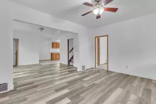 1534 Martin Ave, Sheboygan, WI 53083 - Photo 8