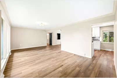 5315 S Maryknoll Dr, New Berlin, WI 53151 - Photo 4