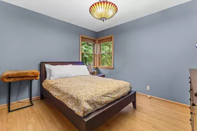 11825 W Elmhurst Pkwy, Wauwatosa, WI 53226 - Photo 16