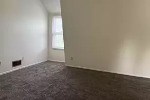 9011 N Swan Rd, Milwaukee, WI 53224 - Photo 8