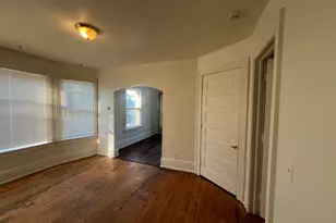 1253 N 34th St, Milwaukee, WI 53208 - Photo 2