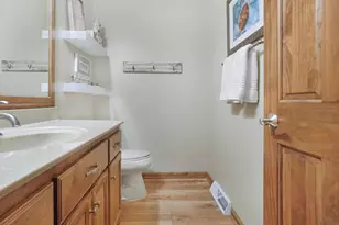 W176N5411 Highridge Dr, Menomonee Falls, WI 53051 - Photo 14