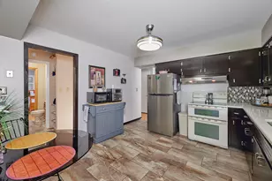 2822 Orchard St, Racine, WI 53405 - Photo 10