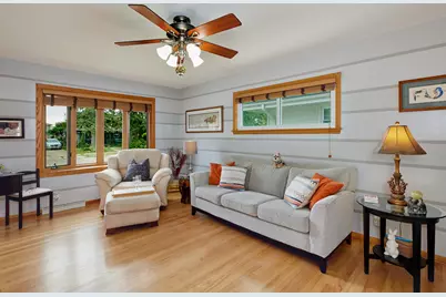 2822  Orchard St, Racine, WI 53405 - Photo 6