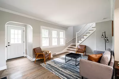 10431 W Courtland Ave, Wauwatosa, WI 53225 - Photo 18