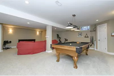 587  Cottonwood Ln, Grafton, WI 53024 - Photo 48