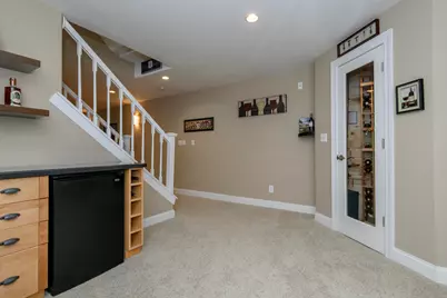 587  Cottonwood Ln, Grafton, WI 53024 - Photo 52