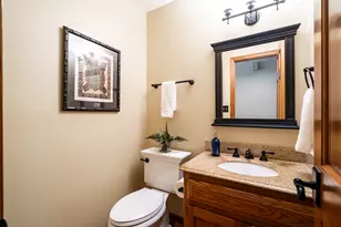 S24W27029 Apache Pass, Waukesha, WI 53188 - Photo 16