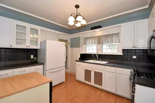 1025 Arthur Ave, Racine, WI 53405 - Photo 12