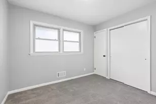 7245 W Cleveland Ave, West Allis, WI 53219 - Photo 14