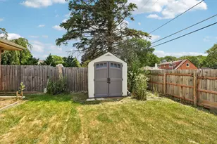 7245 W Cleveland Ave, West Allis, WI 53219 - Photo 26