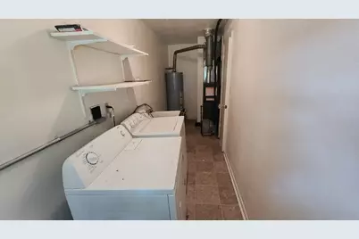 8042  14th Ave, Kenosha, WI 53143 - Photo 20