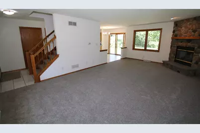 S70W19298  Wentland Dr, Muskego, WI 53150 - Photo 12